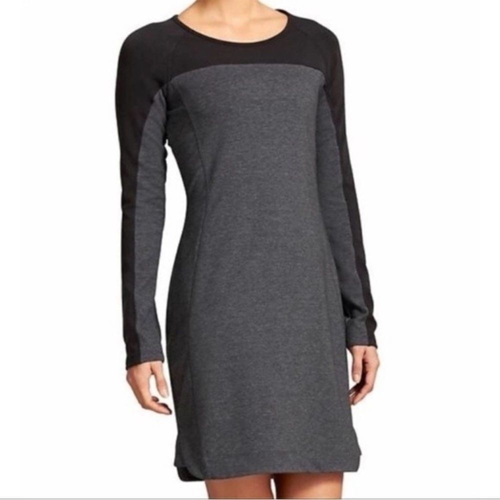 Athleta Omega Long Sleeve Dress Small Black Gray Athleisure Travel Active